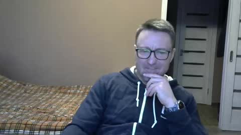 HarrySnake online show from December 2024 06:37:02 AM