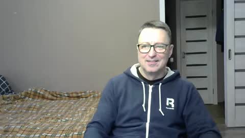 HarrySnake online show from February 2025 06:40:01 AM