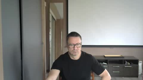 HarrySnake online show from October 2025 06:44:02 AM