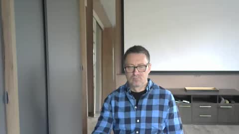 HarrySnake online show from October 2025 08:13:01 AM