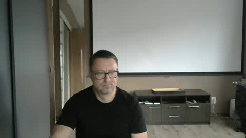 HarrySnake online show from November 2025 08:14:02 AM