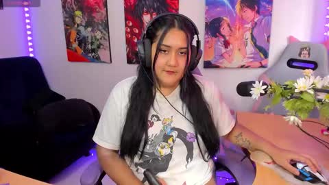 karen  online show from November 2025 08:22:02 PM