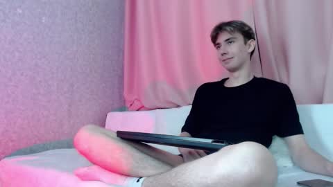 Snapshot of harvey_foster chatting on December 2025 03:29:01 PM harvey_foster online show from December 2025 03:29:01 PM