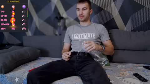 Snapshot of harvey_ren chatting on March 2026 04:45:02 PM Harvey online show from March 2026 04:45:02 PM