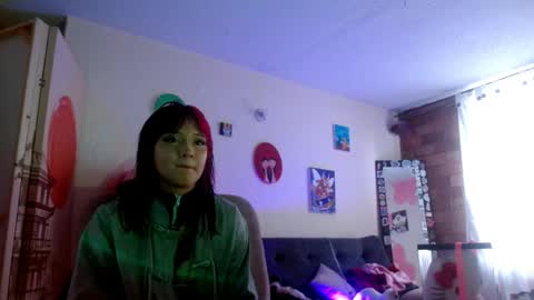 Im Emily and I could be the love of your life    online show from March 2026 08:41:01 PM