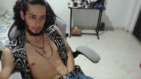 Hasani online show from November 2025 04:33:02 AM