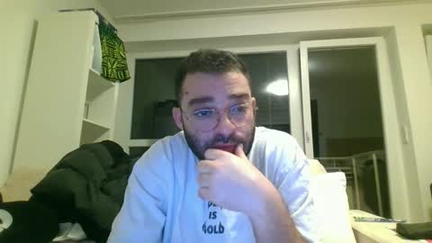 Snapshot of hash420 chatting on February 2025 12:15:02 AM hash420 online show from February 2025 12:15:02 AM
