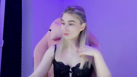 Anna online show from July 2026 06:43:02 PM