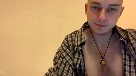 Snapshot of hattydee chatting on December 2024 01:29:02 AM dee online show from December 2024 01:29:02 AM