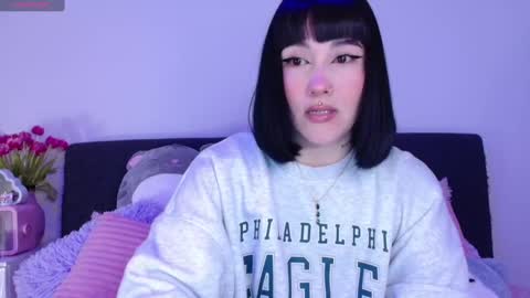 Snapshot of hatzukoi_miaow chatting on February 2025 03:31:02 AM petunia online show from February 2025 03:31:02 AM