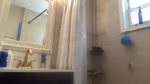 havingfun103 online show from October 2025 05:03:02 PM