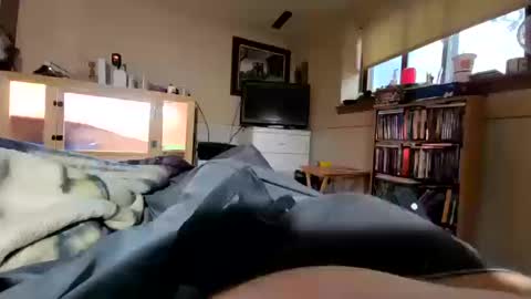 hawkfan1888 online show from October 2025 09:37:01 PM