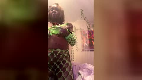 hawtchoc37 online show from December 2025 05:23:01 AM