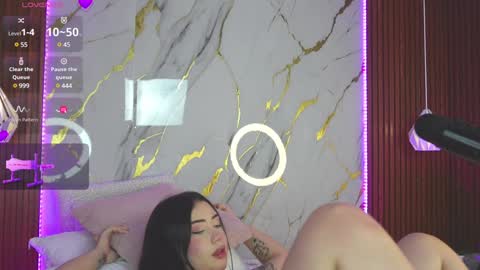 Snapshot of hay1_ chatting on December 2024 05:37:01 AM haylie See you tonight at 8pm Colombia time online show from December 2024 05:37:01 AM