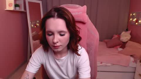 Mia online show from February 2026 01:10:02 AM