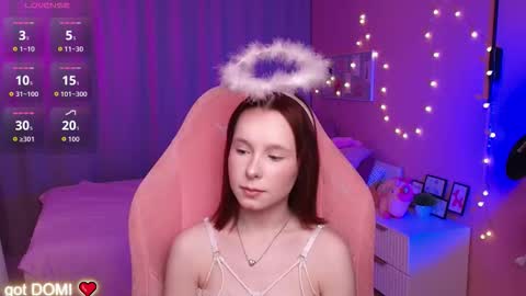 Mia online show from March 2026 08:07:01 AM