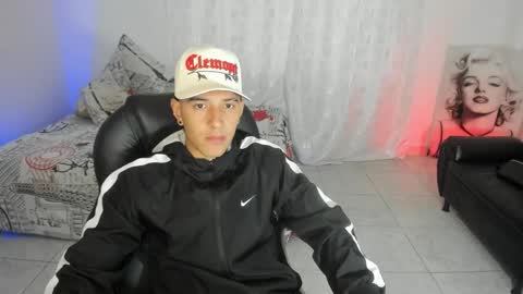 Hayen Boy online show from October 2025 01:21:01 PM