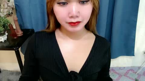 Snapshot of haylee_slut chatting on January 2025 11:43:01 PM haylee online show from January 2025 11:43:01 PM