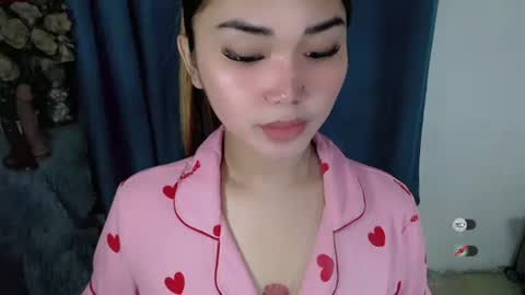 haylee online show from November 2025 12:20:02 AM