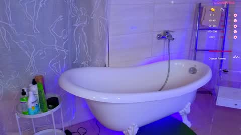 Hayle online show from December 2024 07:03:01 AM