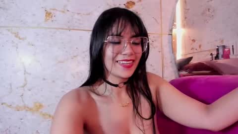 haylenpark online show from September 2025 10:12:02 PM