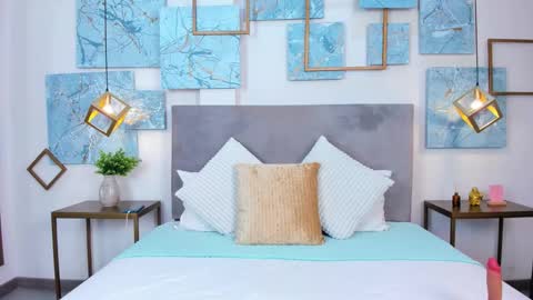 Snapshot of hayli_monroee chatting on March 2026 05:53:02 PM Hayli online show from March 2026 05:53:02 PM