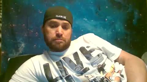 Snapshot of hazel198812 chatting on January 2026 10:24:01 PM hazel198812 online show from January 2026 10:24:01 PM