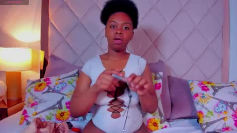 hazel_lanee online show from May 2026 08:41:01 AM