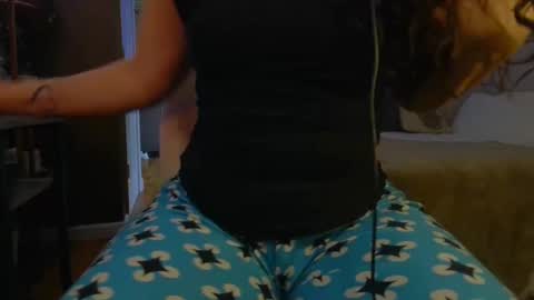 Hazel online show from October 2025 03:54:01 PM