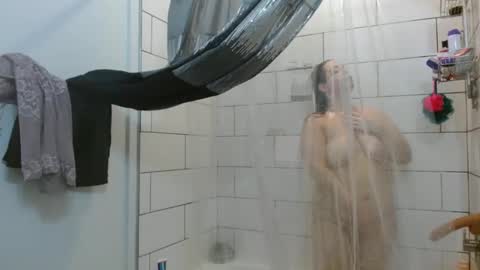 Snapshot of hazel_skye chatting on February 2025 06:36:02 PM Hazel online show from February 2025 06:36:02 PM