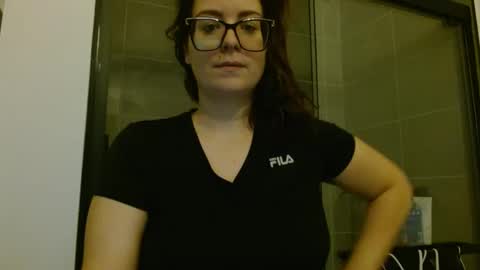 Hazel online show from October 2025 01:22:01 PM