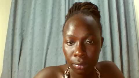 hazel_tess online show from November 2025 03:16:02 PM