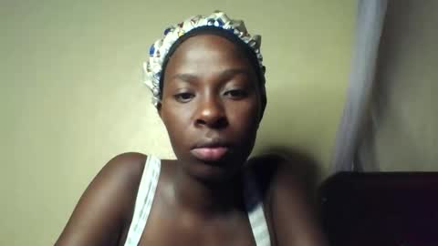 hazel_tess online show from February 2026 03:27:02 AM