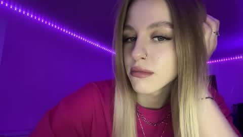 Snapshot of hazelbelgrade chatting on December 2025 01:16:01 PM Vuklly online show from December 2025 01:16:01 PM