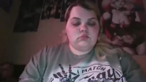 Snapshot of hazeleyez97 chatting on September 2025 10:26:02 PM Hazeleyez97 online show from September 2025 10:26:02 PM