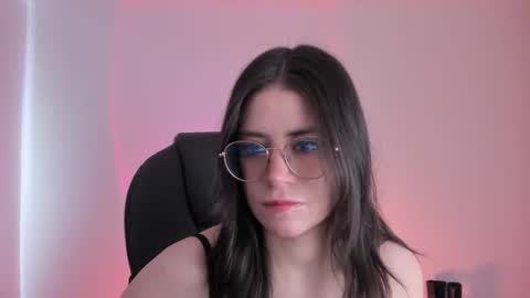 Snapshot of hazelkush00 chatting on September 2025 04:20:01 PM HazelKush online show from September 2025 04:20:01 PM