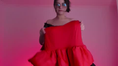 Snapshot of hazelkush00 chatting on October 2025 02:01:02 AM HazelKush online show from October 2025 02:01:02 AM