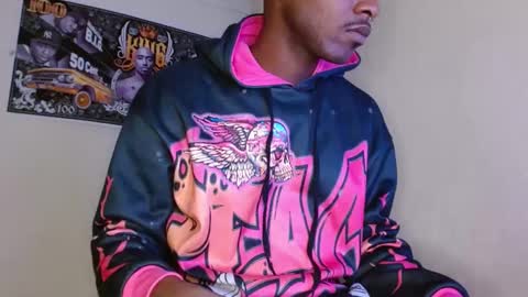 hazlan_420 online show from September 2025 11:12:02 AM