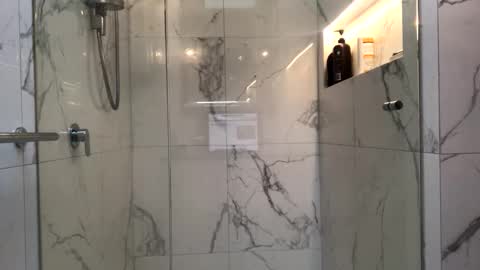 h babe online show from December 2025 07:32:01 PM