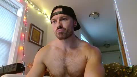 Snapshot of hbdude27 chatting on October 2025 12:14:01 AM RinnDude35 online show from October 2025 12:14:01 AM