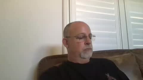 Hdeuce22 online show from October 2025 05:25:02 PM