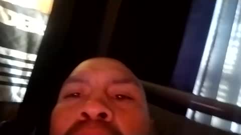 Snapshot of headshop_ chatting on January 2025 06:35:01 PM Cloudznpointzsex online show from January 2025 06:35:01 PM