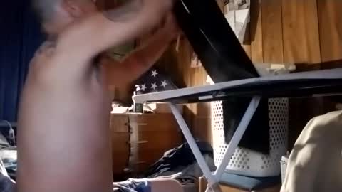 Snapshot of headshop_ chatting on February 2025 07:43:01 AM Cloudznpointzsex online show from February 2025 07:43:01 AM