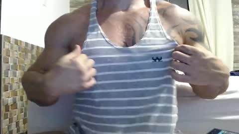Snapshot of healedcarioca chatting on December 2024 07:43:02 PM Brazilian bigdick online show from December 2024 07:43:02 PM