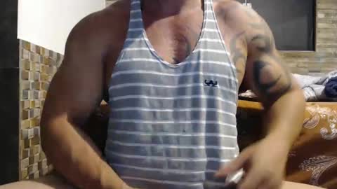 Snapshot of healedcarioca chatting on January 2025 03:13:01 AM Brazilian bigdick online show from January 2025 03:13:01 AM