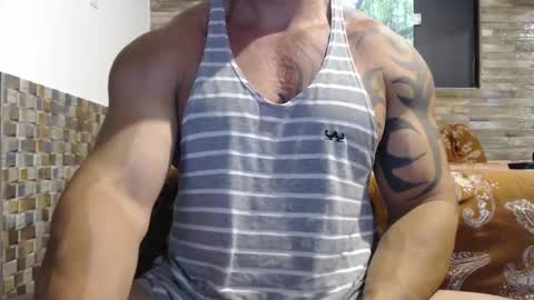 Snapshot of healedcarioca chatting on January 2025 02:19:02 PM Brazilian bigdick online show from January 2025 02:19:02 PM