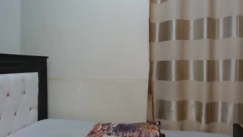 Heather online show from October 2025 02:22:02 AM