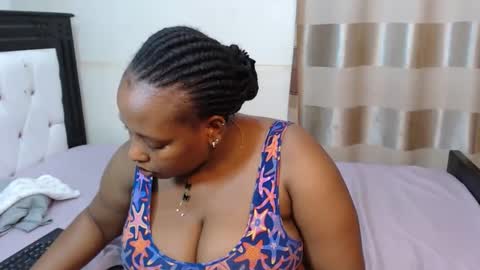 Heather online show from October 2025 11:25:01 AM