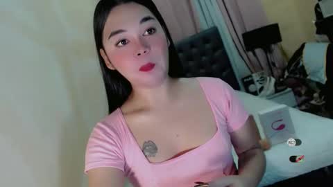 Snapshot of heatmusex_ chatting on May 2026 07:43:02 PM Kylene3 online show from May 2026 07:43:02 PM
