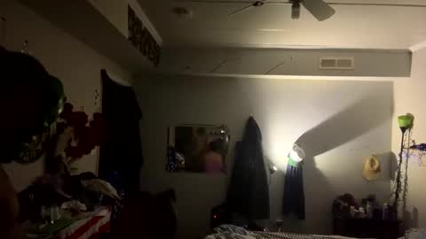 heatskii online show from November 2025 10:26:01 AM